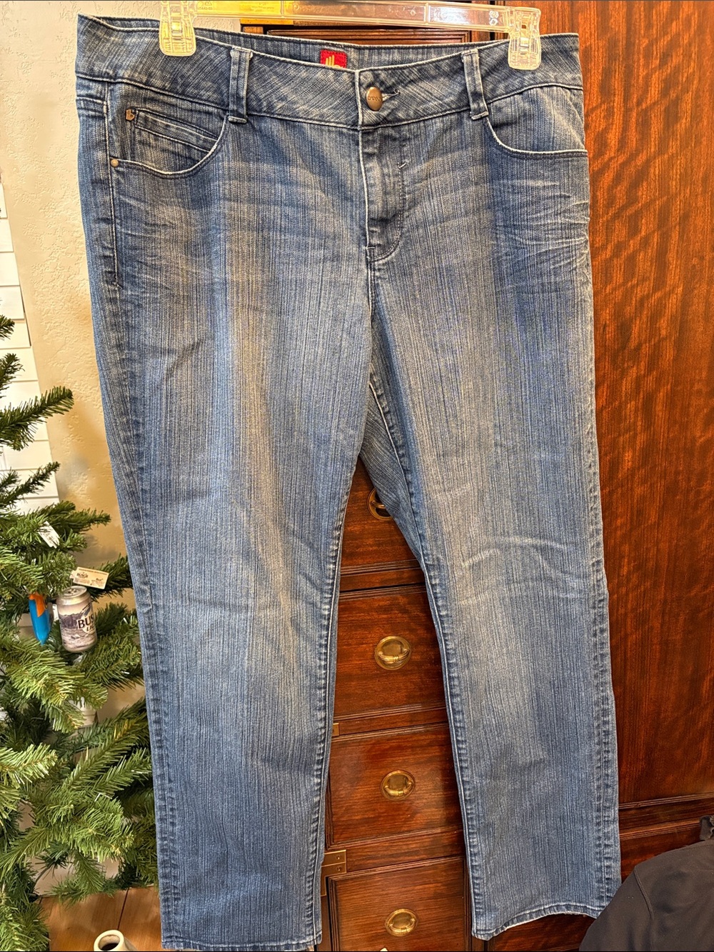 Sasson Jeans Straight Leg Light Blue Denim